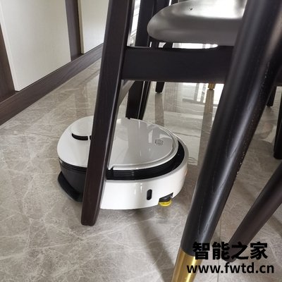 哇力拖扫地机器人怎么样用后一周说内幕？