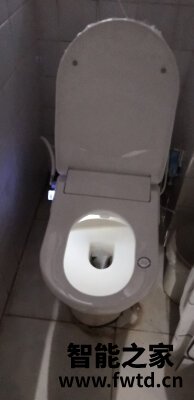 使用半年爆料佳佰 智能马桶盖怎么样?真心提醒 