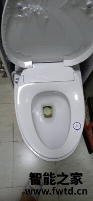 使用半年爆料佳佰 智能马桶盖怎么样?真心提醒 