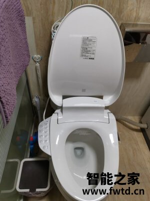 质量曝光:科勒智能马桶盖怎么样呢?质量差不差呀? 质量曝光:科勒智能马桶盖怎么样呢?质量差不差呀?