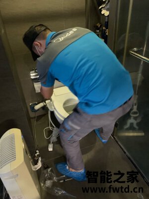 真相求问:东芝智能马桶盖怎么样?分析质量差不差 真相求问:东芝智能马桶盖怎么样?分析质量差不差