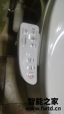 真相求问:东芝智能马桶盖怎么样?分析质量差不差 真相求问:东芝智能马桶盖怎么样?分析质量差不差