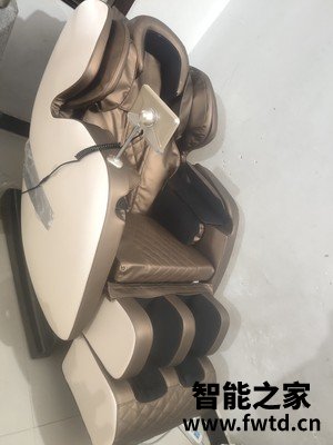 分析区别下:奥佳华7598c和荣泰8610s区别明显不,选择哪个好如何呢! 分析区别下:奥佳华7598c和荣泰8610s区别明显不,选择哪个好如何呢!