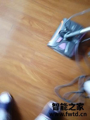 亲们觉得鲨科7319高温蒸汽电动拖把怎么样?使用起来感受好不好? 亲们觉得鲨科7319高温蒸汽电动拖把怎么样?使用起来感受好不好?