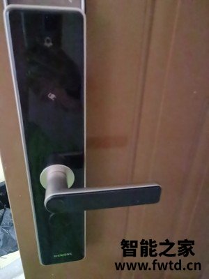 内幕爆料：西门子指纹锁E327优缺点揭露评测 