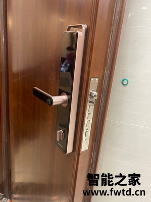 内幕爆料：西门子指纹锁E327优缺点揭露评测 
