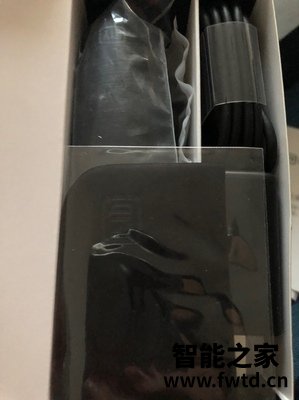 谁买过爱普生BT-30C增强现实AR智能眼镜，觉得怎么样？买了后悔不？？
