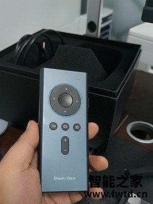 值得一看：Dream Glass 4K高清无AR智能眼镜一体机怎么样？老师傅实测点评评