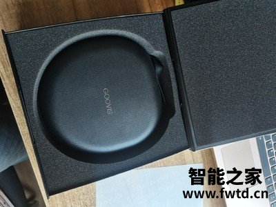 说说看GOOVIS酷睿视智能3DVR眼镜一体机怎么样？真的靠谱吗？？