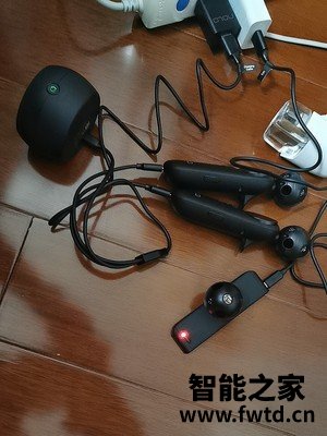 亲测证实NOLO N1游戏套装专用vr眼镜怎么样？的确好用，不是广告。