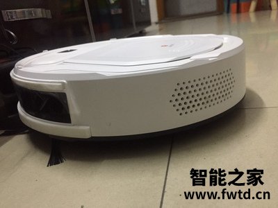 (真相)乐帆M210扫地机器人怎么样,使用一个月后感受!