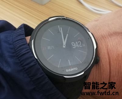 爆款：颂拓9 baro钛合金运动手表怎么样？真的这么优秀？？