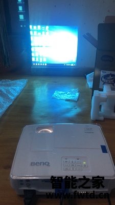 BenQ明基投影仪MX528怎么样是牌子吗？使用一个月说秘密！ 