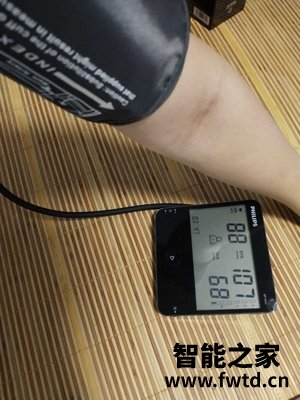 飞利浦家用老人上臂式电子血压计真实调查报告，不看后悔