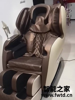 问下对比傲胜880和奥佳华7808哪个好些，有什么区别如何选择！