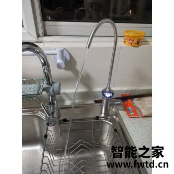感受使用:老板小白盒600G净水器怎么样?优缺点分析参考!!! 感受使用:老板小白盒600G净水器怎么样?优缺点分析参考!!!