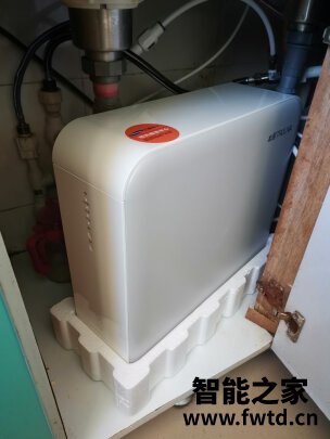 感受使用:老板小白盒600G净水器怎么样?优缺点分析参考!!! 感受使用:老板小白盒600G净水器怎么样?优缺点分析参考!!!