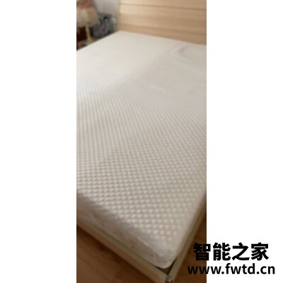雅兰深睡智享和尊享区别有啥，目前入手哪个好些！ 