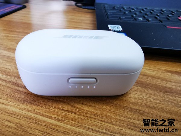 bose耳机音质怎么样？bose降噪耳机和索尼降噪耳机哪个好？有谁用过？质量如