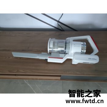 亲身试用体验顺造和戴森哪个更好？？看这篇评测文章就够了！ 