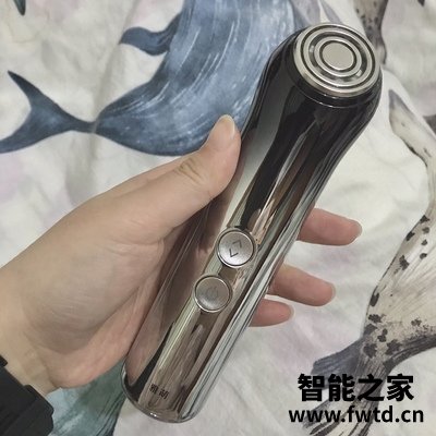 雅萌美容仪ace和max哪个好？大家使用曝光,使用一个月揭秘 
