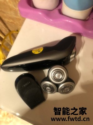 入手分析一下飞利浦s9041和s9111哪个好呢，区别有啥？说说选择哪个的多！！