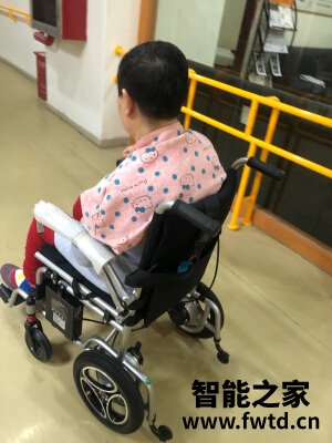 英洛华电动轮椅W5521看看不吃亏！深入分析 