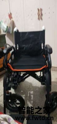 好哥电动轮椅W680使用一个月优缺点分析！真实参考 