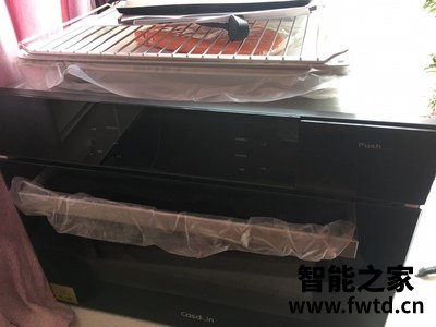 对比之下长帝小馋猫TV32C怎么样，口碑评测可以看看！ 