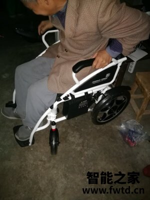 用了三个月反馈迈德斯特 电动轮椅801-20AH怎么样?用户反馈差不差 