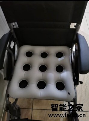 真实曝光鱼跃电动轮椅D210B怎么样？一个月后感受揭秘！ 