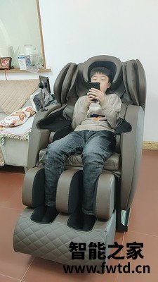 奥佳华7608和7688区别很小么？入手哪个好更值得！ 
