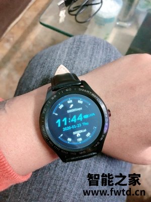 Fitbit Charge 4和Fitbit Charge 3区别是？感受反馈！！ 
