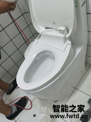 质量对比Kohler科勒智能马桶盖到底如何?看最真实一面 质量对比Kohler科勒智能马桶盖到底如何?看最真实一面