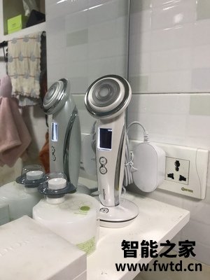 YAMAN Professional^shu^3MHZ射频MAX美容仪怎么样质量很好?多人抢着买! YAMAN Professional^shu^3MHZ射频MAX美容仪怎么样质量很好?多人抢着买!
