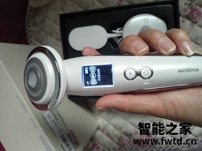 雅萌去按摩颈纹美容仪ACE质量分析，评价分享！ 