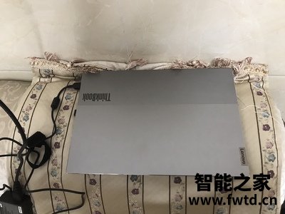 体验联想ThinkBook 15p评测怎么样？使用一个月真的后悔？!【体验评测