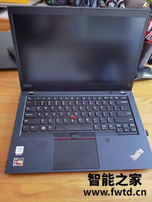 深度评测：联想thinkpad p15v和暗影精灵区别哪个好？揭秘一个月感受大反馈