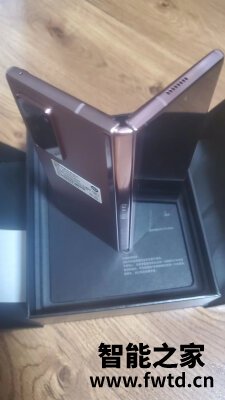 测评三星Galaxy Z Fold2怎么样?千万不要被忽悠了! 测评三星Galaxy Z Fold2怎么样?千万不要被忽悠了!