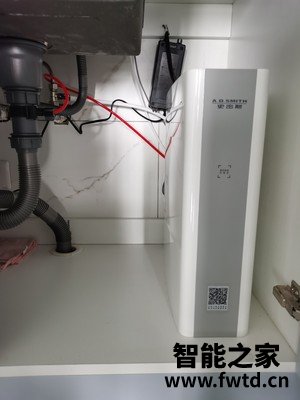 AO史密斯1300TE净水器怎么样,三个月后吐槽点评!!!【问题大反馈 AO史密斯1300TE净水器怎么样,三个月后吐槽点评!!!【问题大反馈