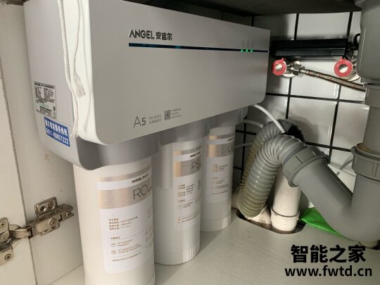 安吉尔净水器x6与v6哪个好？优缺点有哪些？ 