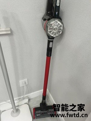 小狗T12Pro和plus storm哪个更好,区别很大吗如何选! 小狗T12Pro和plus storm哪个更好,区别很大吗如何选!