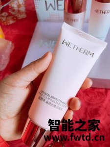 化妆品套装推荐,温碧泉适合年龄测评 