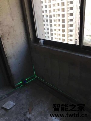 亚固12线红外线水平仪多比比就没错,我后悔买晚了 亚固12线红外线水平仪多比比就没错,我后悔买晚了
