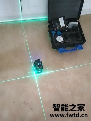 亚固12线红外线水平仪多比比就没错,我后悔买晚了 亚固12线红外线水平仪多比比就没错,我后悔买晚了