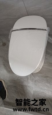 新入坑小白吐槽恒洁智能马桶QE8评测性能 新入坑小白吐槽恒洁智能马桶QE8评测性能