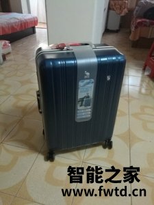 爱华仕拉杆箱什么档次,爱华仕怎么样 
