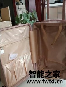 拉杆箱什么牌子好,alloy行李箱和花花公子拉杆箱哪个好 