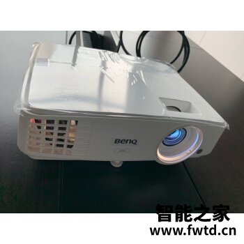 深度点评:天猫魔屏m2和极米play哪个好?亲身体验告知你!! 深度点评:天猫魔屏m2和极米play哪个好?亲身体验告知你!!