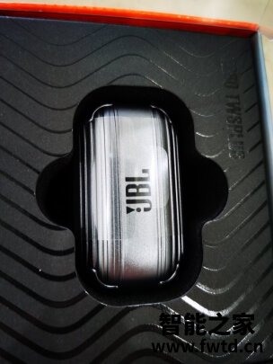 全方位测评：JBL Free2耳机怎么样？内行人告诉你真相 